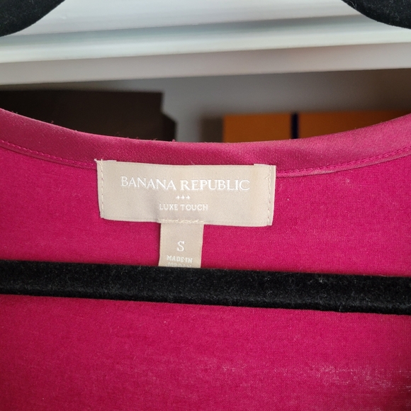 Banana Republic Luxe Touch Top - Picture 2 of 3